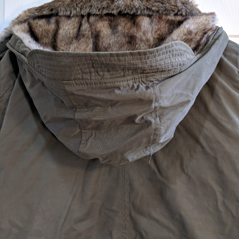 Db Winter Jacket - image 2